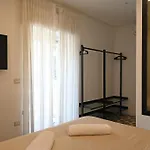 Qhouse * Napoli
