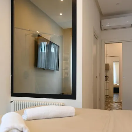 Qhouse